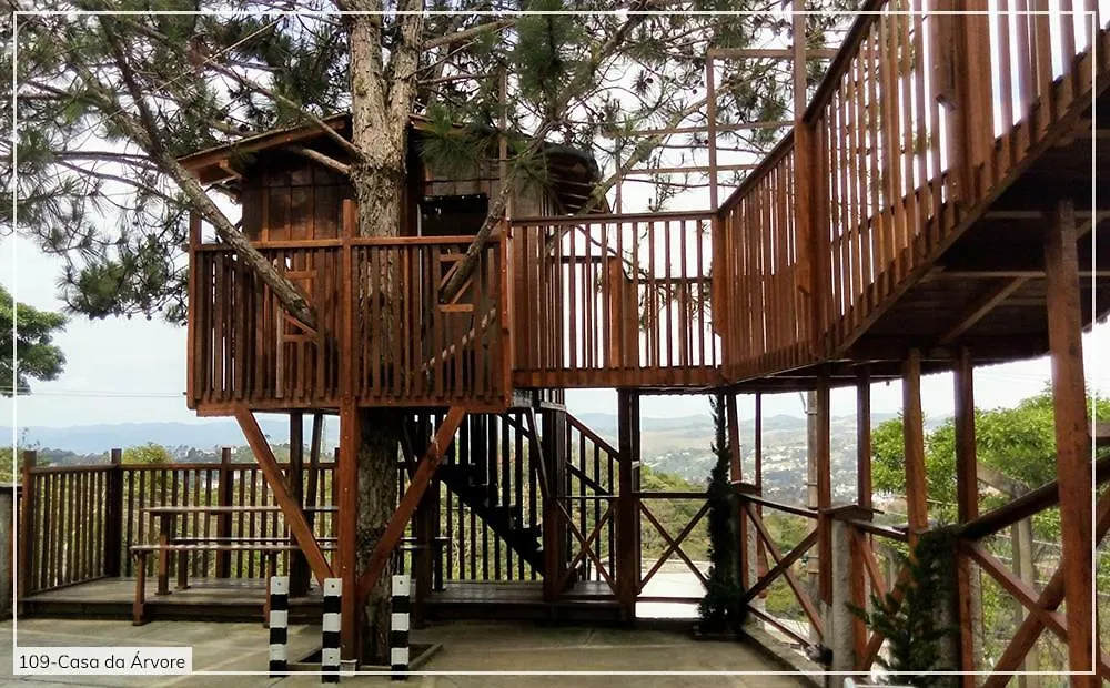 Pousada Chateau' Mg Campos do Jordão 2*,